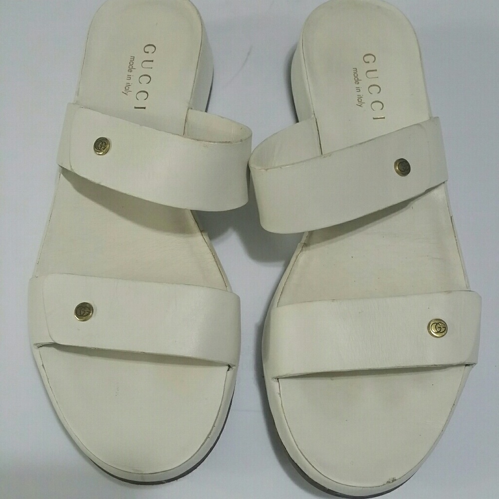 SOLD Gucci leather  slides 8b
